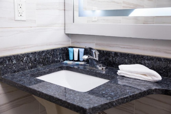 7 Days Hotel image 10