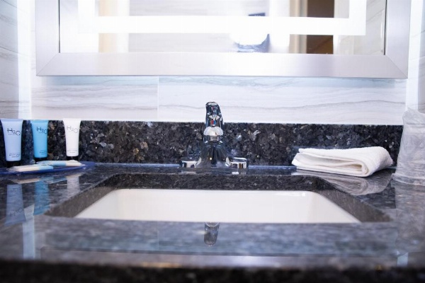 7 Days Hotel image 13