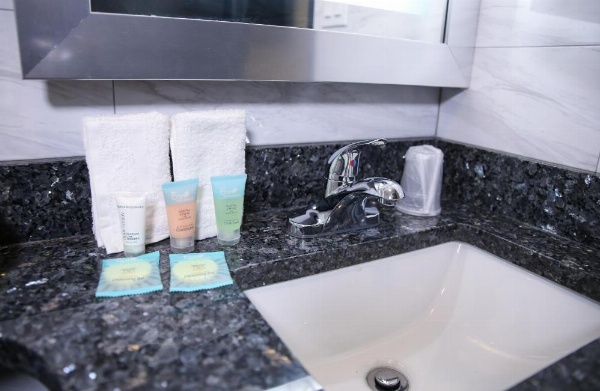 7 Days Hotel image 20