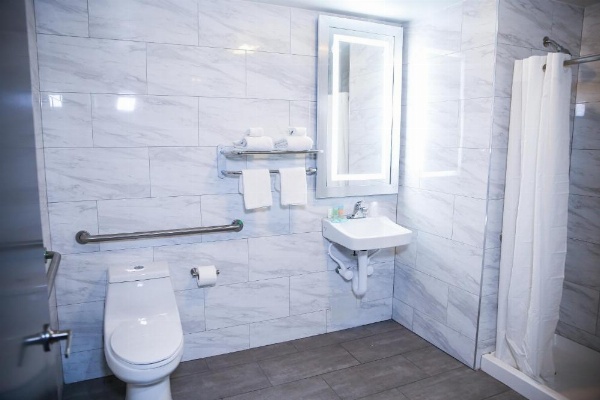 7 Days Hotel image 21