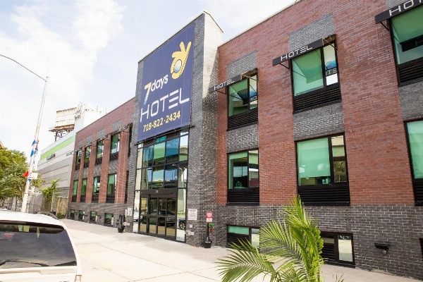 7 Days Hotel Main image